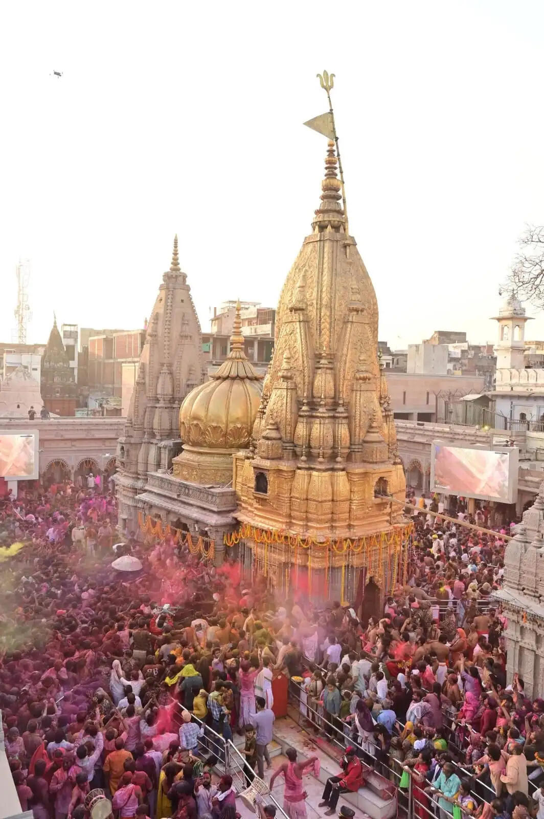 चंद्रग्रहण के दिन अपरान्ह 4.30 बजे से बंद हाेंगे श्री काशी विश्वनाथ मंदिर के कपाट