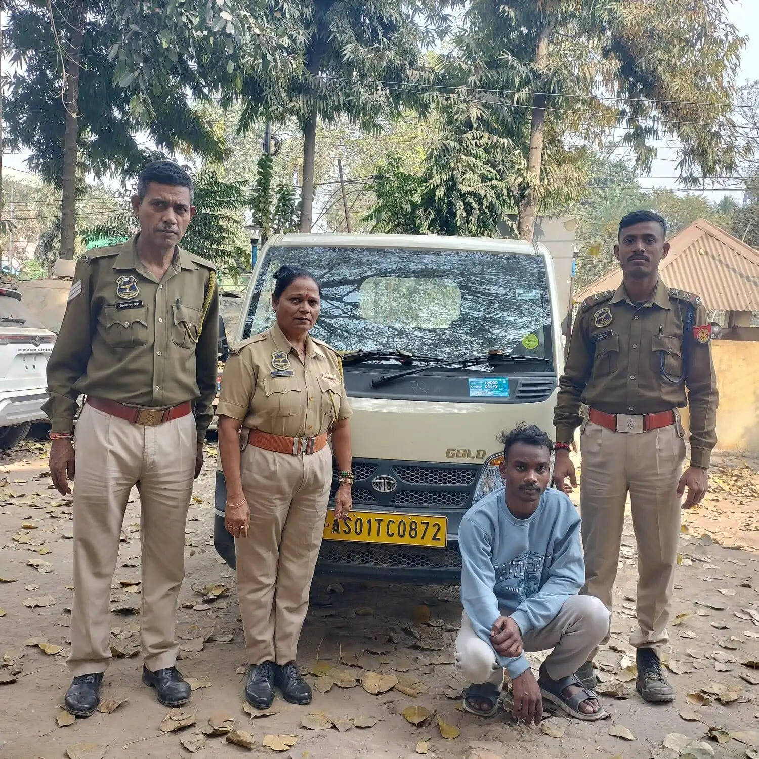 वाहन चुराने के आरोप में एक गिरफ्तार