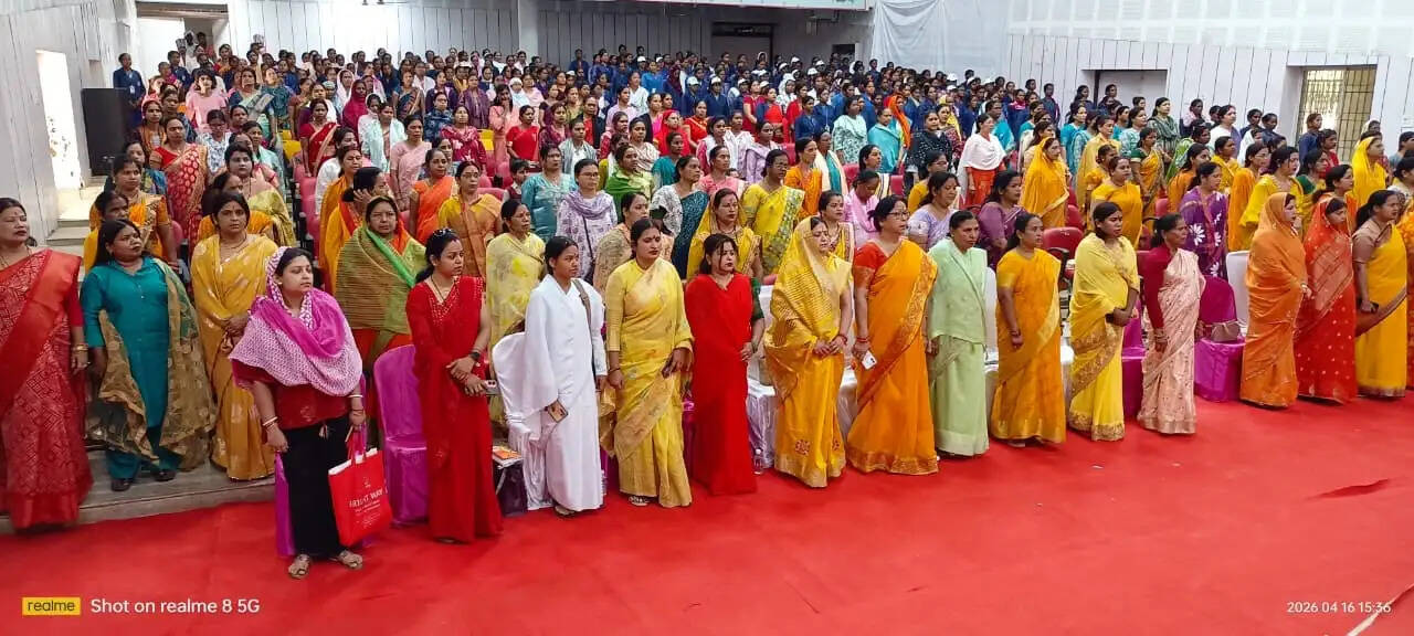 अंबिकापुर : पीएम मोदी के 33 प्रतिशत महिला आरक्षण के ऐतिहासिक निर्णय पर भाजपा का भव्य संभाग स्तरीय सम्मेलन