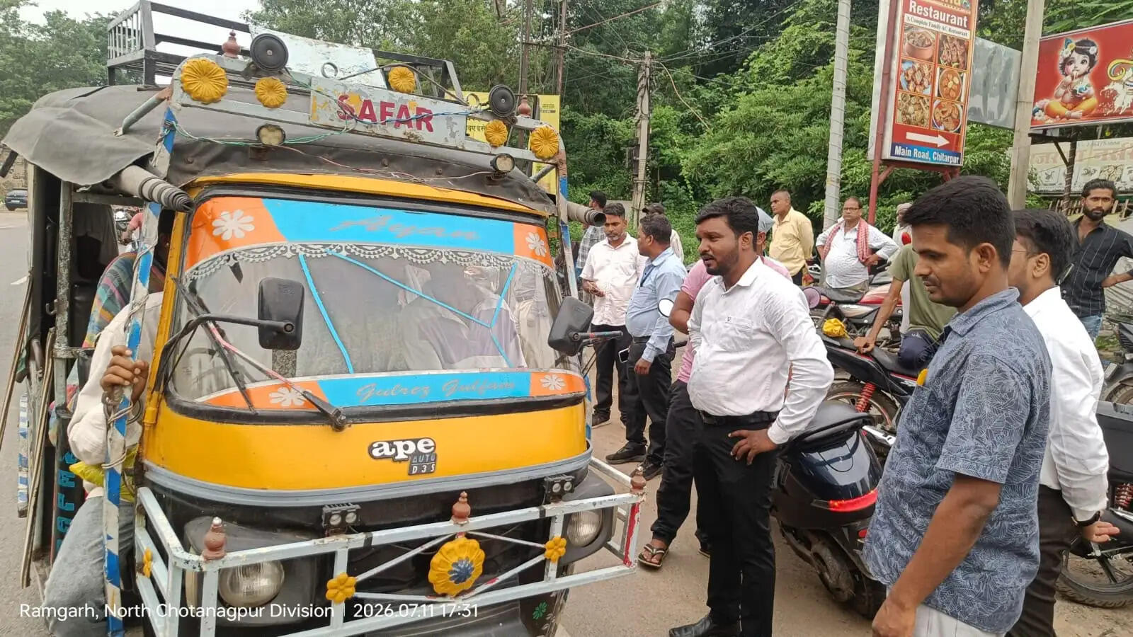 डीटीओ ने चितरपुर-रजरप्पा मार्ग पर दर्जनों वाहनों से वसूला जुर्माना