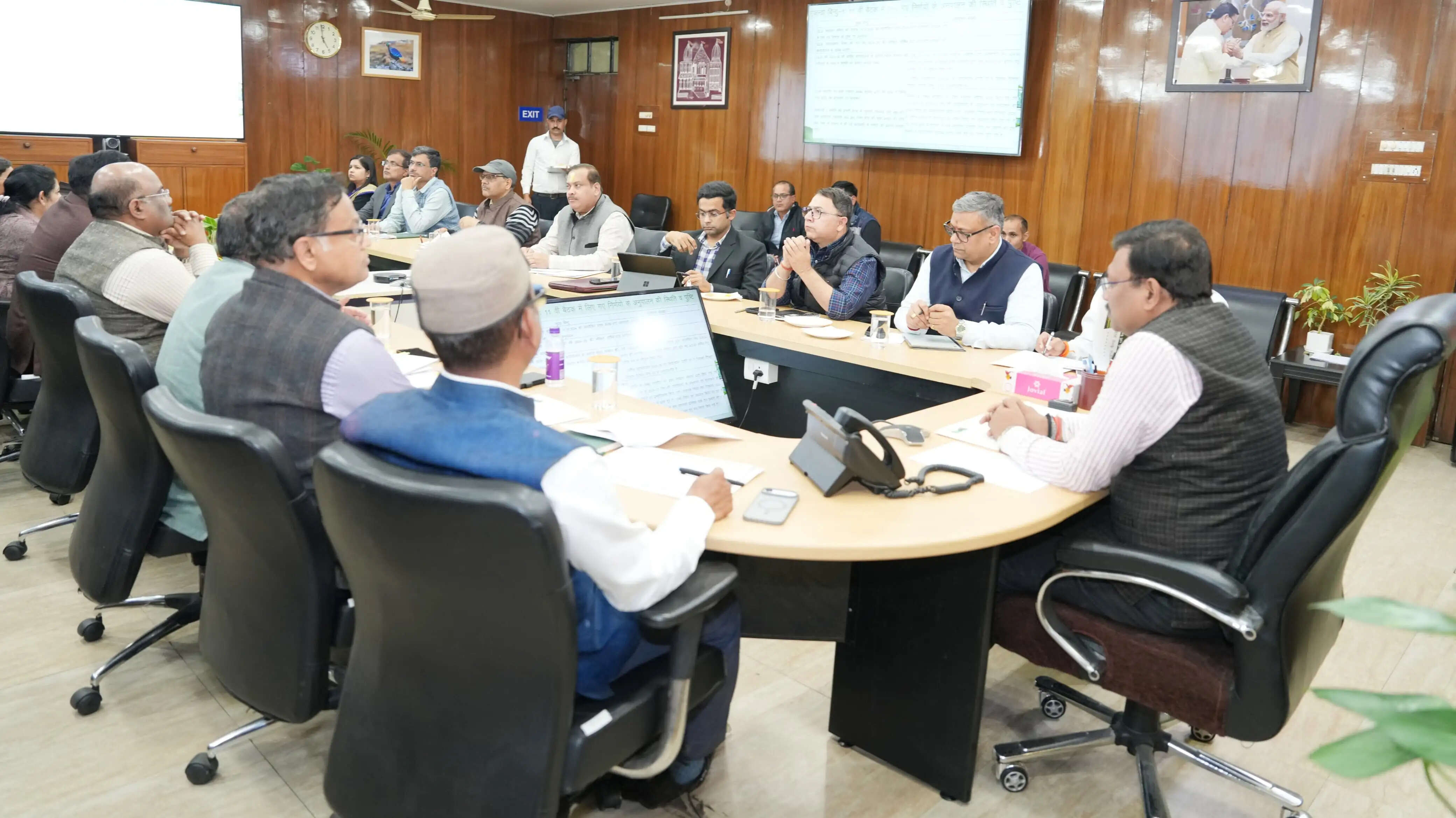 कैंपा परियोजना संचालन समिति की बैठक में 339 करोड़ की वार्षिक कार्य योजना स्वीकृत