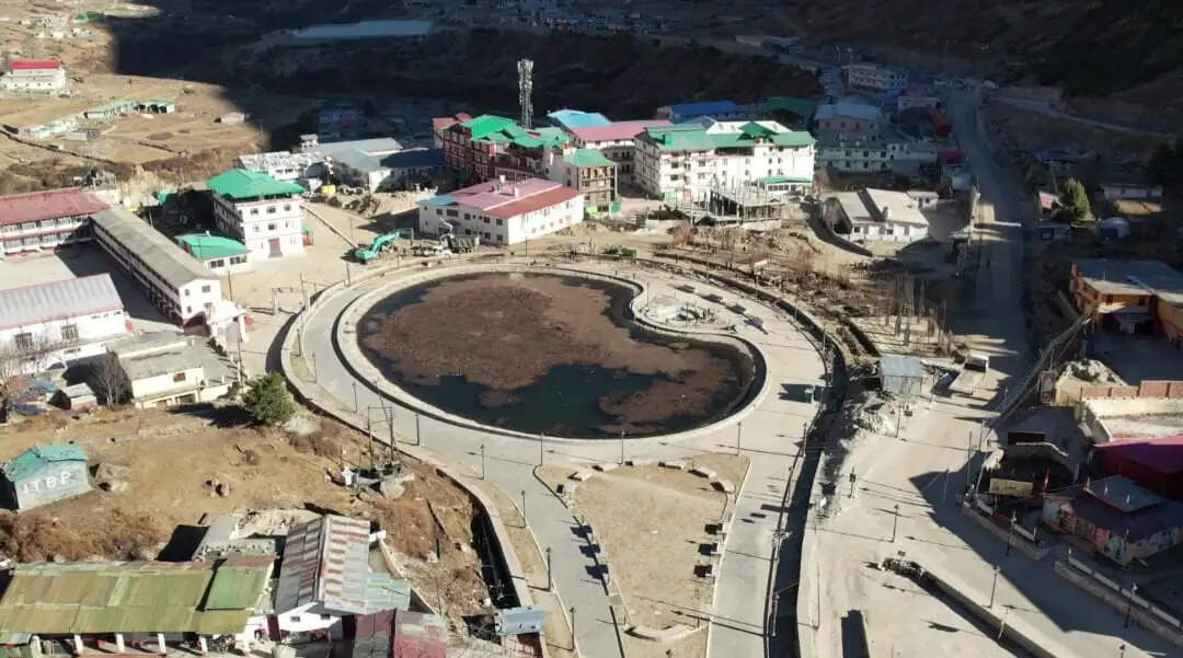 बद्रीनाथ धाम का दिव्य व भव्य स्वरुप लेने लगा आकार,