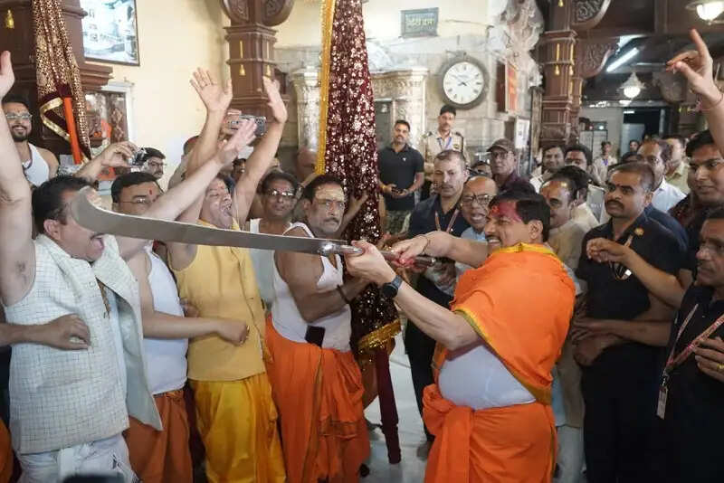 रंगपंचमी पर परंपरागत रूप से निकलने वाले ध्वज चल समारोह हमारे सांस्कृतिक गौरव का प्रतीकः मोहन यादव