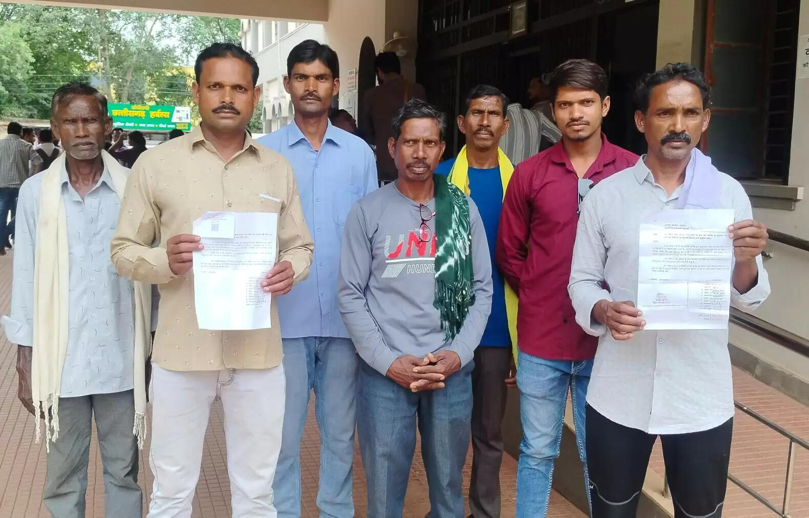 काम करने के नौ माह बाद भी वन विभाग से मजदूरी भुगतान नहीं