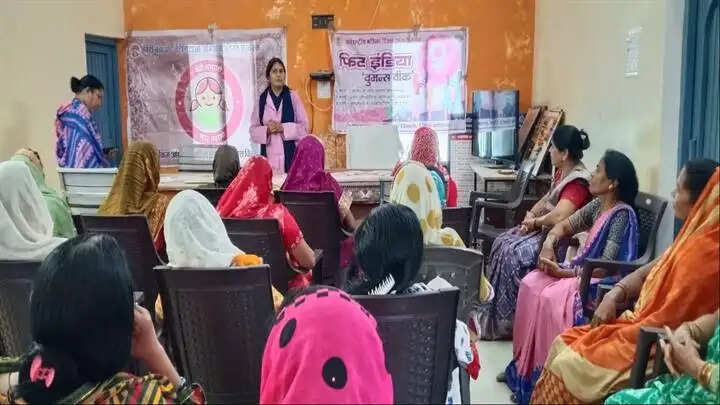 मंडलाः फिट इंडिया वुमन्स वीक-2026 के अंतर्गत जागरूकता कार्यक्रम आयोजित