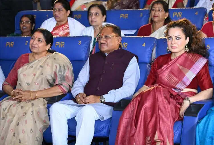 26/11 के अनसुने नायकों को सलाम : सेवा, साहस और समर्पण की कहानी है ‘भारत भाग्य विधाता’ : मुख्यमंत्री साय
