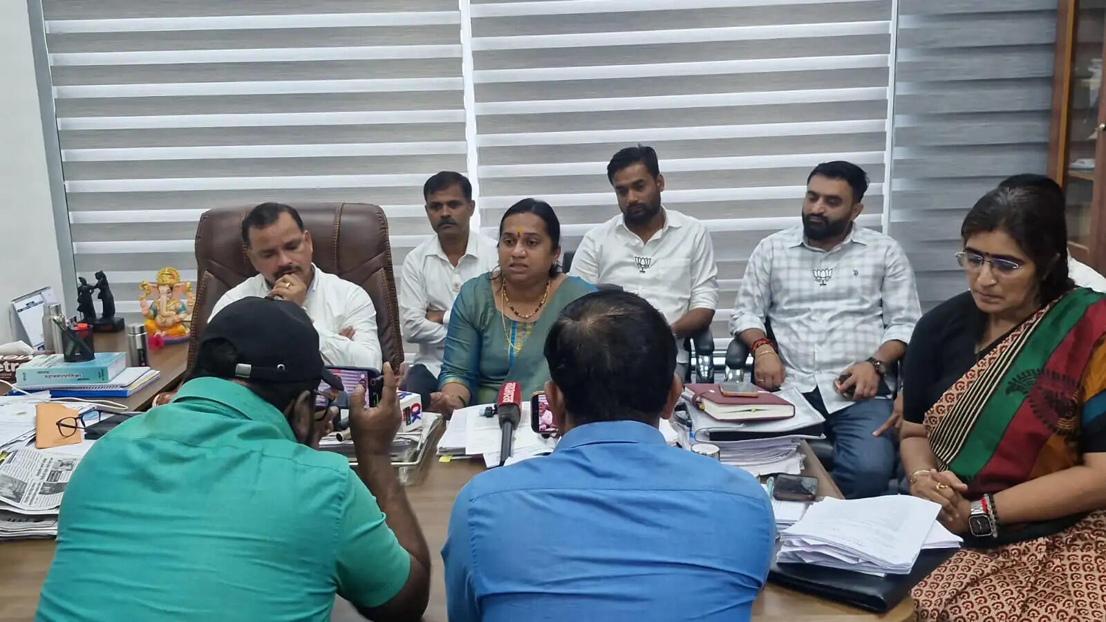 वसई-विरार शहर महानगरपालिका की स्थायी समिति की बैठक का विपक्ष ने किया वॉकआउट