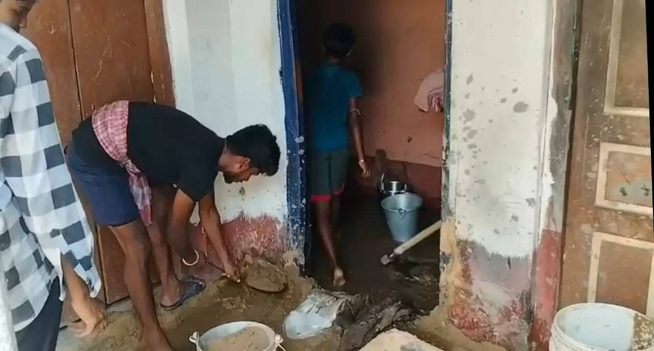 गोघाट के प्राथमिक विद्यालय में मिड-डे मील के दौरान आग, बड़ा हादसा टला