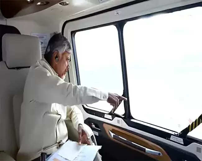 मोंथा से आंध्र प्रदेश में काफी नुकसान, दो की मौत, मुख्यमंत्री ने बचाव व राहत पहुंचाने के दिए निर्देश