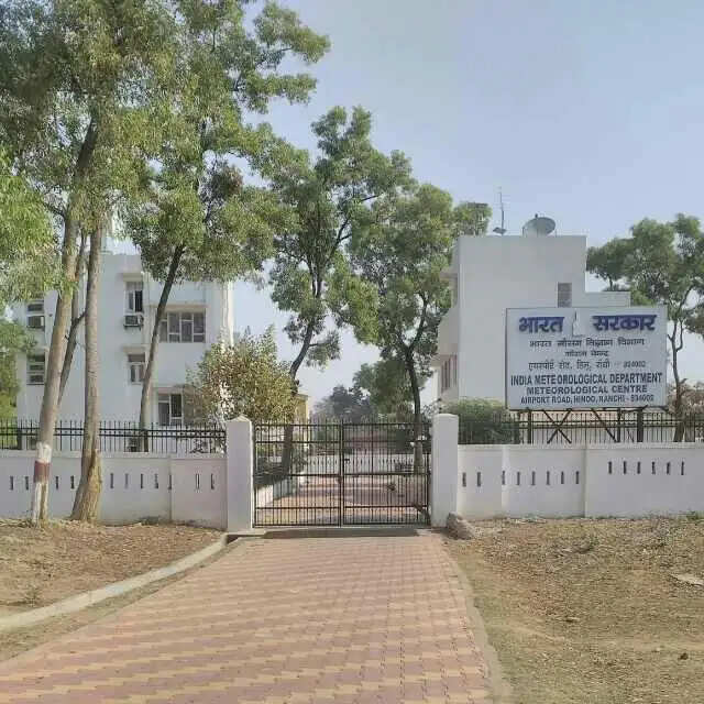 झारखंड में 4–5 मई को बारिश, वज्रपात और ओलावृष्टि का अलर्ट, 60 किमी/घंटा तक चलेंगी तेज हवाएं
