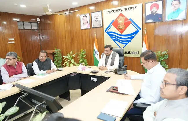 कनेक्टिविटी सुधार पर जोर, राज्य के दुर्गम क्षेत्रों में फाइबर व वाईफाई से सुविधा होगी उपलब्ध