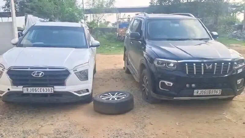 नाकाबंदी तोड़ी, स्टॉप स्टिक भी लांघी... लेकिन पंचर ने खोल दिया नशे के कारोबार का राज