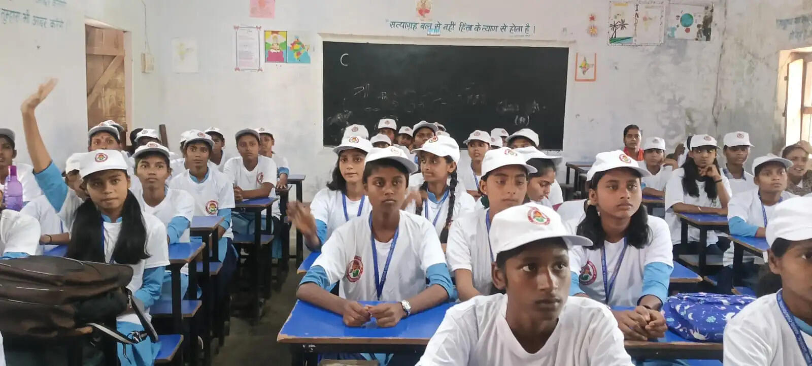 अभिभावक गोष्ठी में शिक्षा के साथ संस्कार पर दिया गया जोर