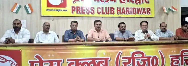 एसआईआर प्रक्रिया पर कांग्रेस ने उठाए सवाल, निर्वाचन आयोग से निष्पक्ष जांच की मांग