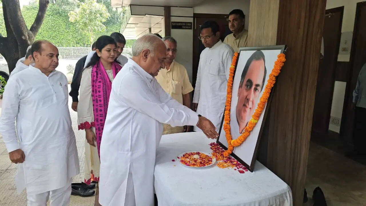 सद्भावना दिवस: भूपेंद्र सिंह ने पूर्व पीएम राजीव गांधी को किया नमन