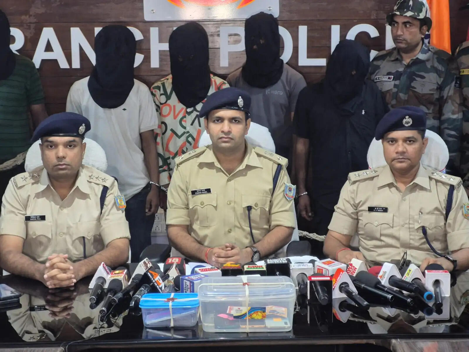 अंतरराज्यीय बच्चा चोर गिरोह के पांच सदस्य गिरफ्तार