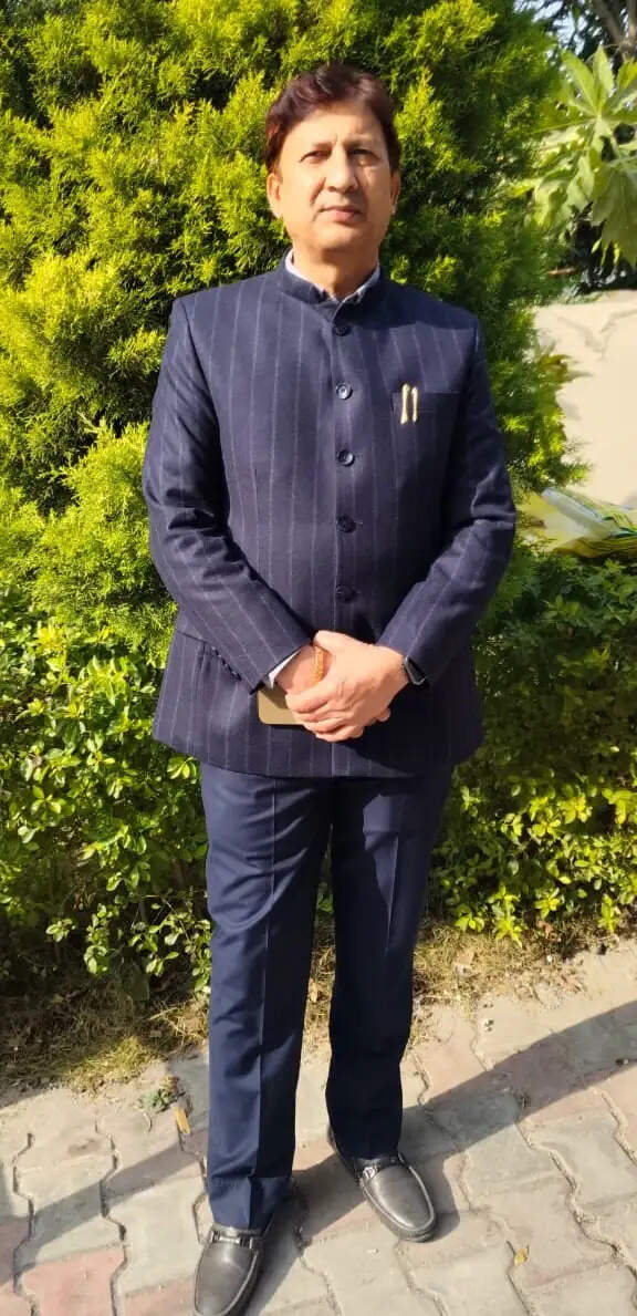 भाजपा का स्थापना दिवस कार्यकर्ताओं के समर्पण का प्रतीक: डॉ. सिकंदर कुमार