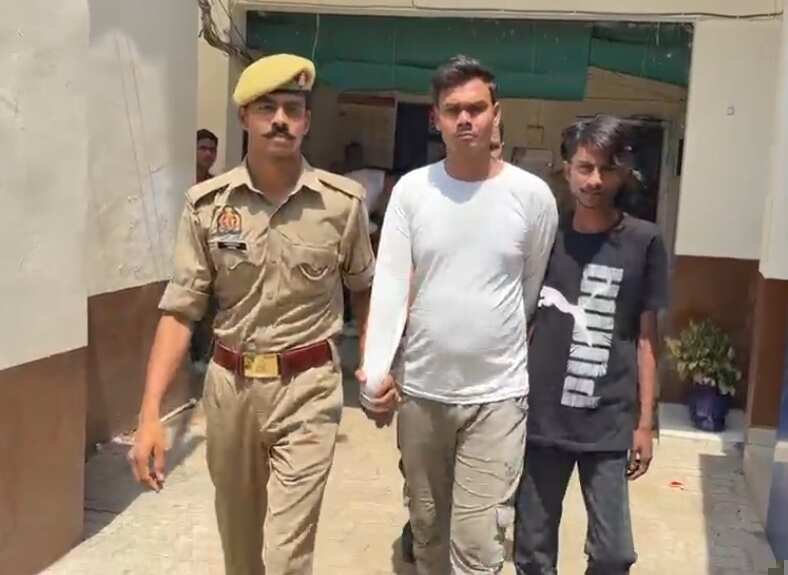 घर में नौकरी कर उड़ाए 60 लाख के जेवर, तीन गिरफ्तार