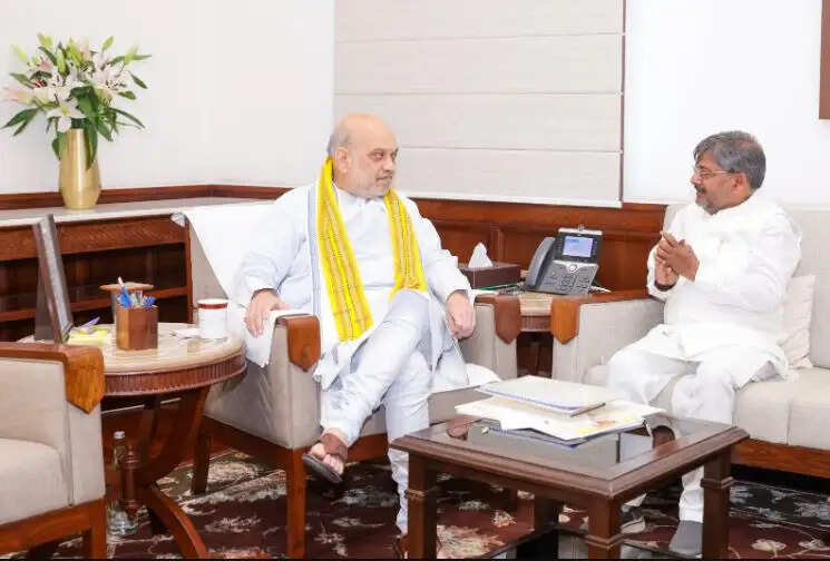 यूपी में मंत्रिमण्डल विस्तार से पहले अमित शाह से मिले रामचन्द्र यादव