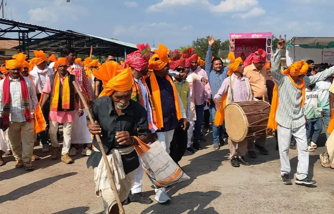 झाबुआ: भगोरिया में राजनीतिक दलों की दखलंदाजी का हुआ विस्तार