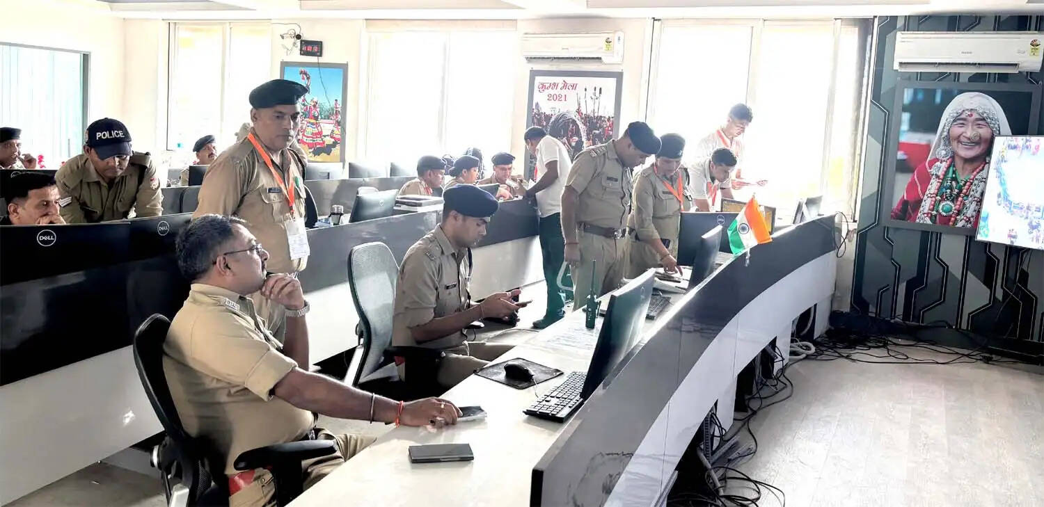 कंट्रोल रूम से ग्राउंड की हर गतिविधि पर पैनी नजर एसएसपी ने संभाली कमान