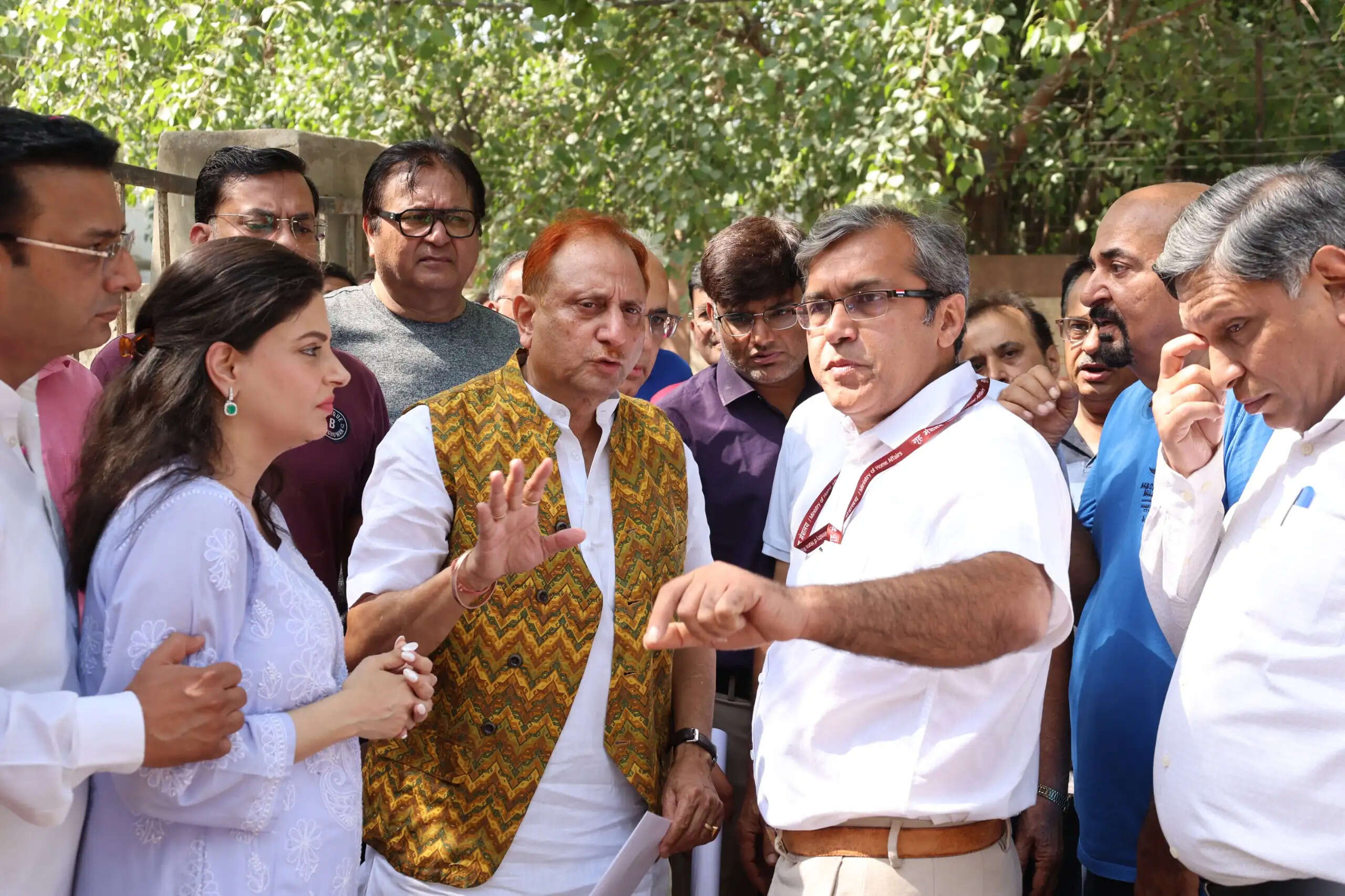 महापौर ने सिंधी पार्क के सौंदर्यीकरण के कार्यों में तेजी लाने के दिए निर्देश