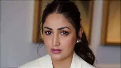 रील लाइक विवाद पर यामी गौतम ने तोड़ी चुप्पी