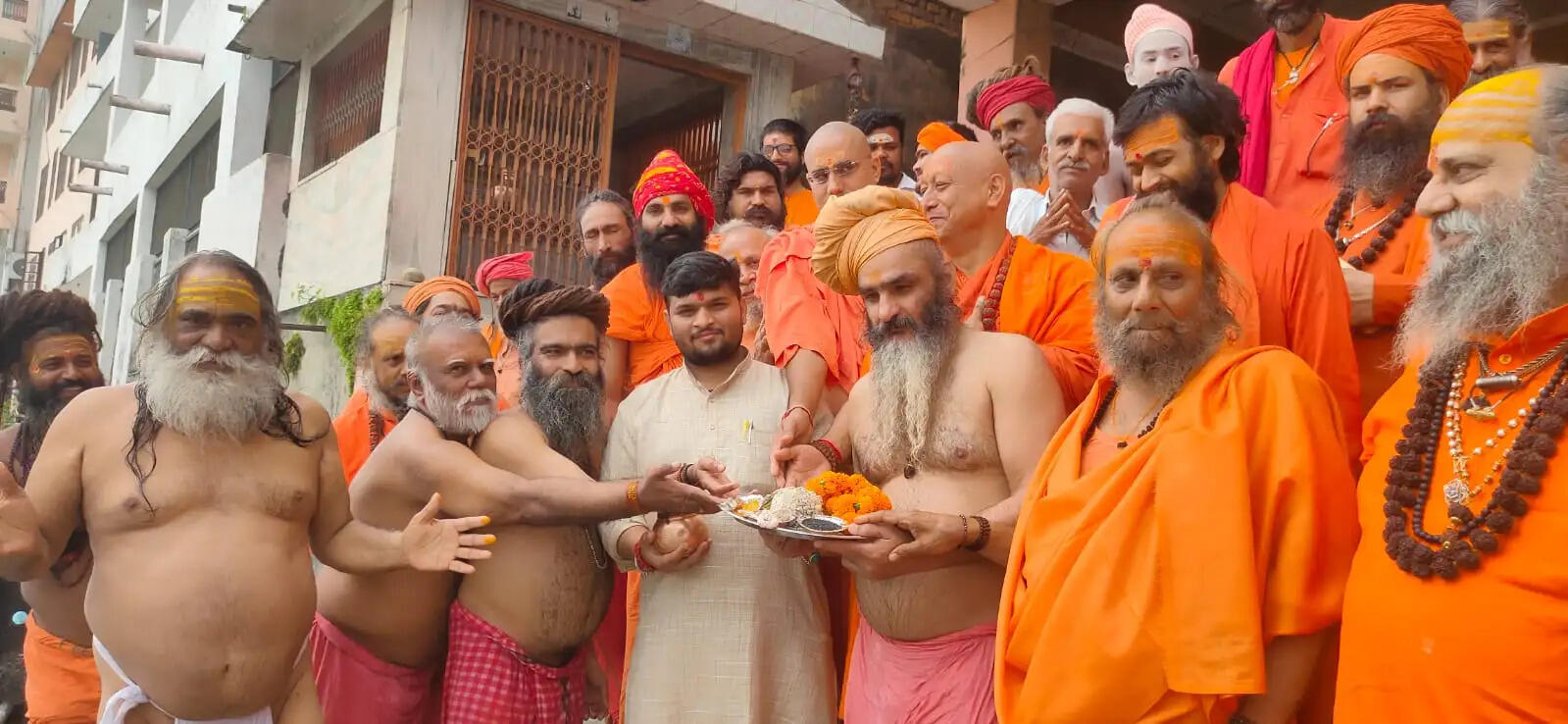 भैरव घाट पर ब्रह्मलीन संतों का तर्पण