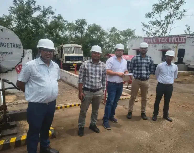 रायगढ़ जिला प्रशासन सख्त,दो कंपनियों के खिलाफ श्रम न्यायालय में परिवाद दाखिल