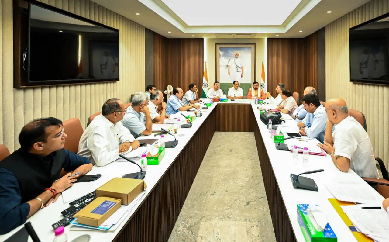 पाइपलाइन के जरिए जल संरक्षण के साथ व्यापक होगी वितरण व्यवस्था: सीआर पाटिल