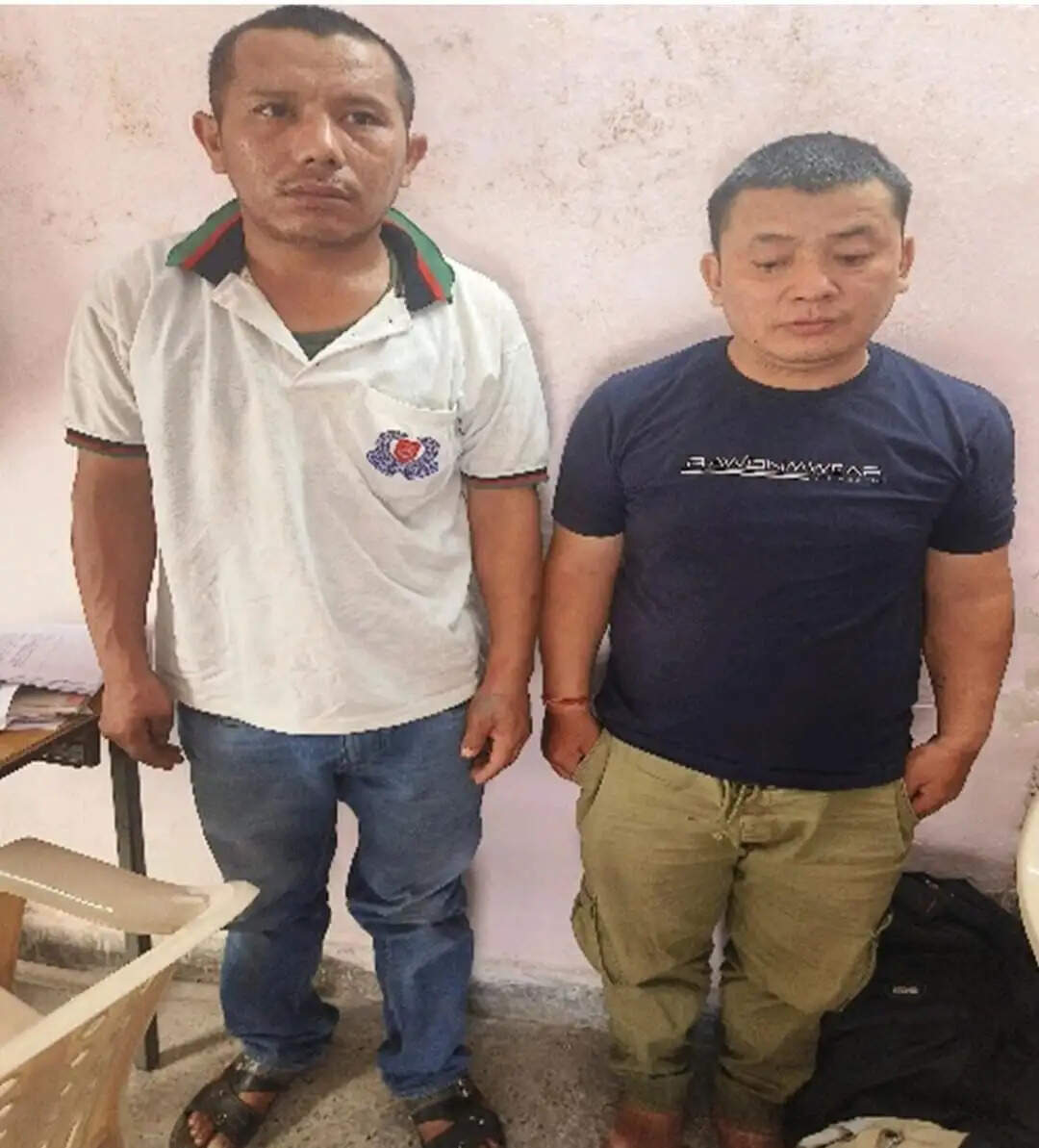 एक करोड़ की चरस सहित नेपाल के दो अंतरराष्ट्रीय तस्कर गिरफ्तार