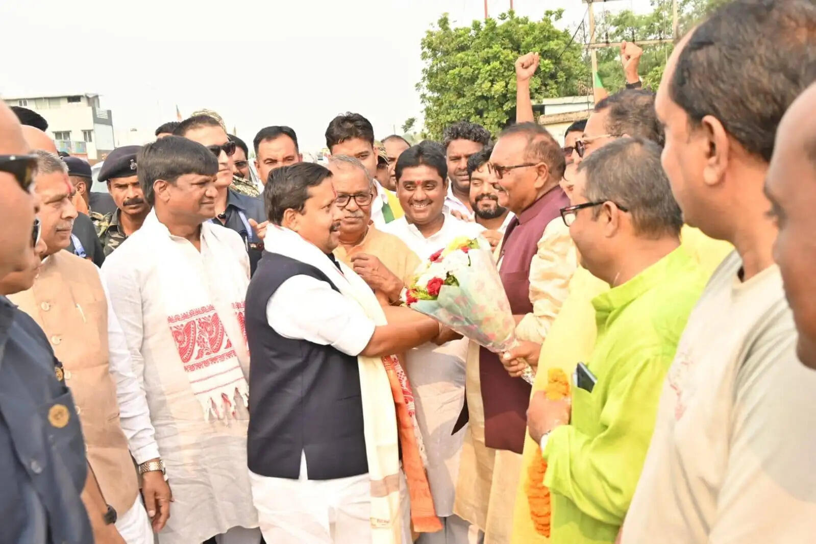 झारखंड दौरे के दूसरे दिन भाजपा राष्ट्रीय अध्यक्ष का रामगढ़ और बोकारो में भव्य स्वागत, कार्यकर्ताओं में दिखा भारी उत्साह