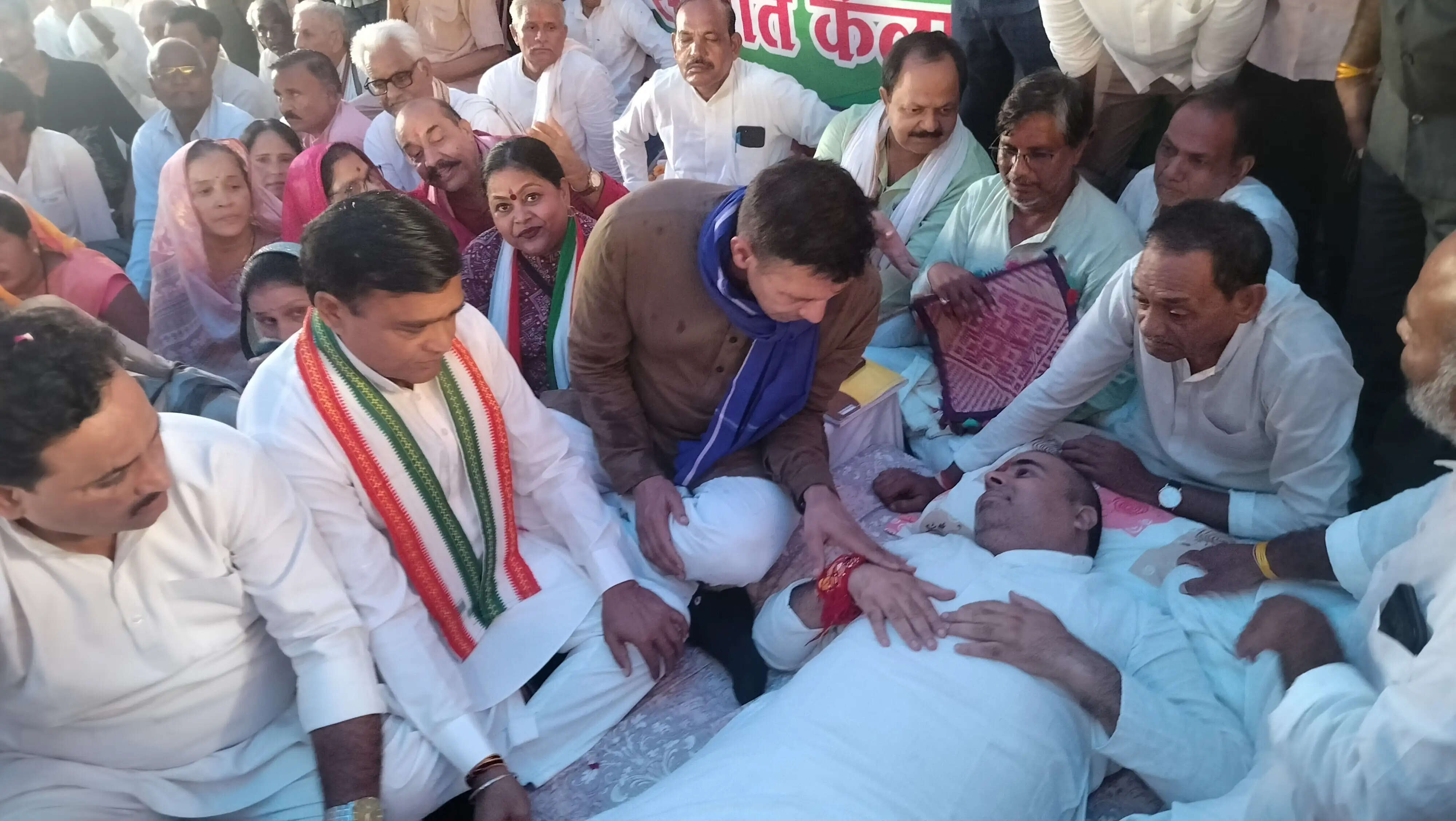 कैलारस शक्कर कारखाना शुरू कराने को लेकर कांग्रेस का आंदोलन तेज, जीतू पटवारी ने सरकार को दी चेतावनी
