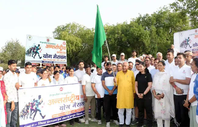 नारनाैल: योग मैराथन में दिया स्वस्थ जीवन का संदेश