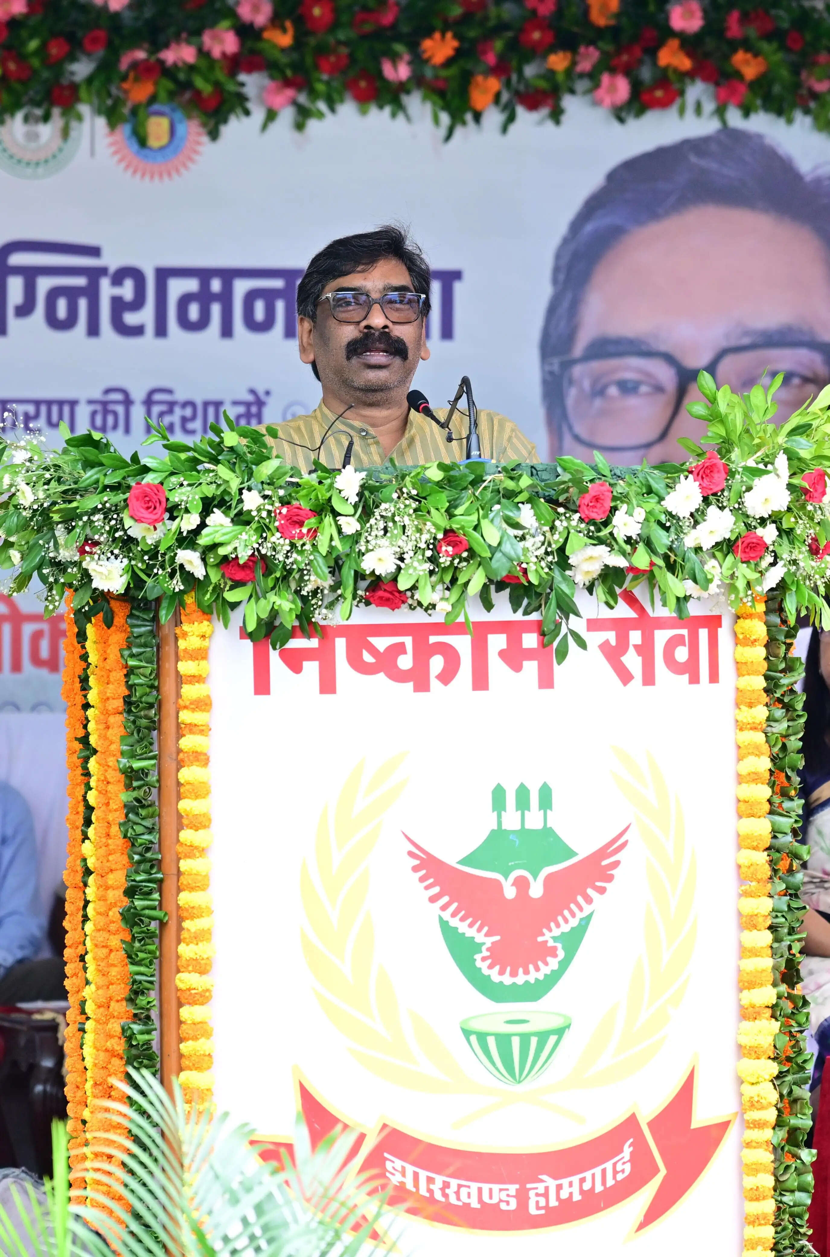 झारखंड अग्निशमन सेवा को मिली नई ताकत, मुख्यमंत्री ने 58 अत्याधुनिक दमकल को दिखाई हरी झंडी
