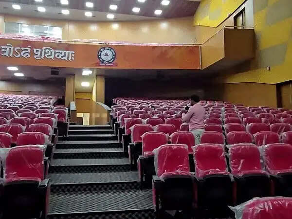 उज्जैन में आज से तीन दिवसीय युवा धर्म संसद, 24 से अधिक राज्यों के 1600 से ज्यादा युवा जुटेंगे