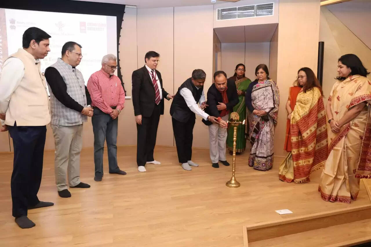 साहित्य अकादमी व चंडीगढ़ यूनिवर्सिटी के संयुक्त तत्वाधान में दो दिवसीय राष्ट्रीय सेमिनार