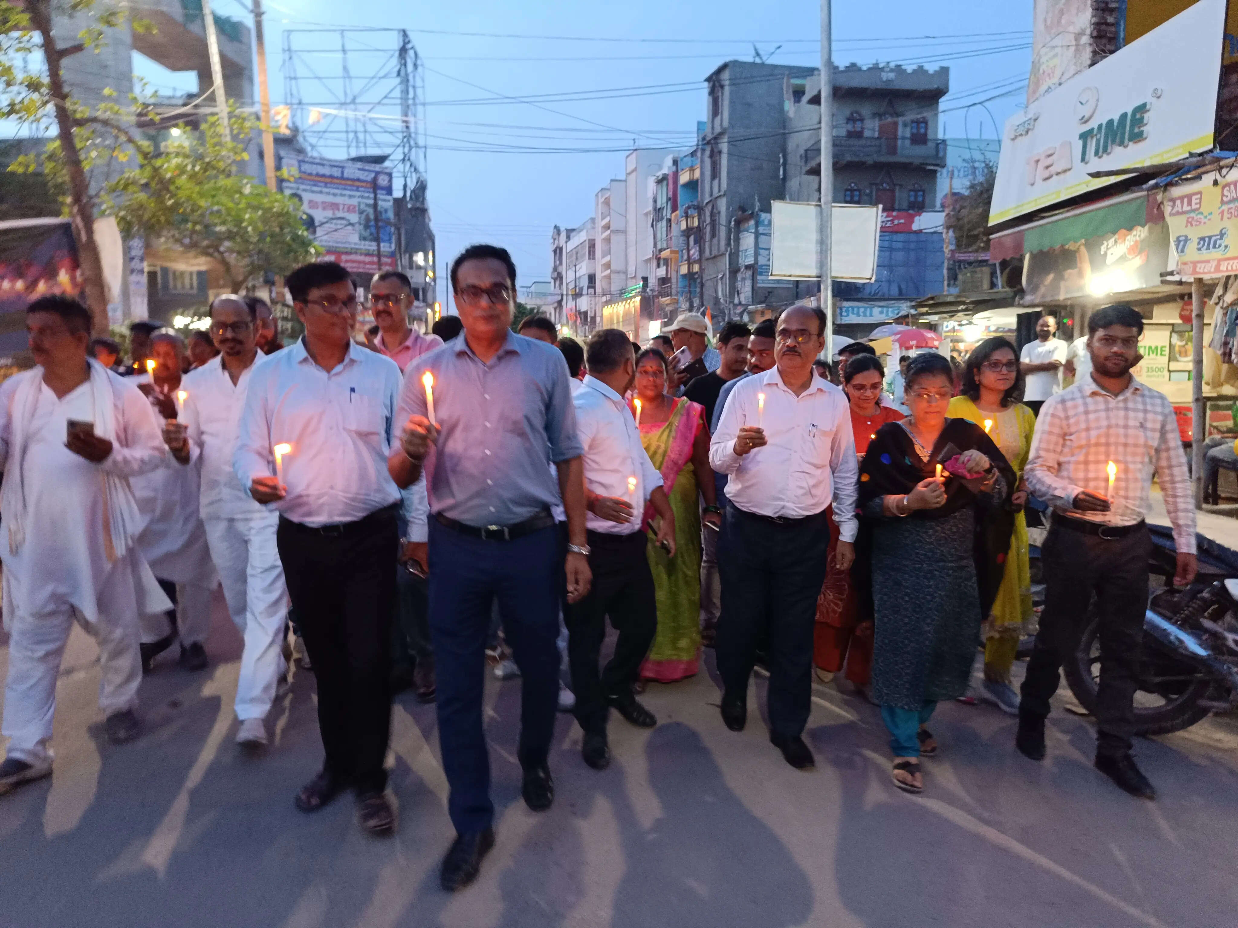 विभाजन विभीषिका स्मृति दिवस पर सारण में कैंडल मार्च का आयोजन