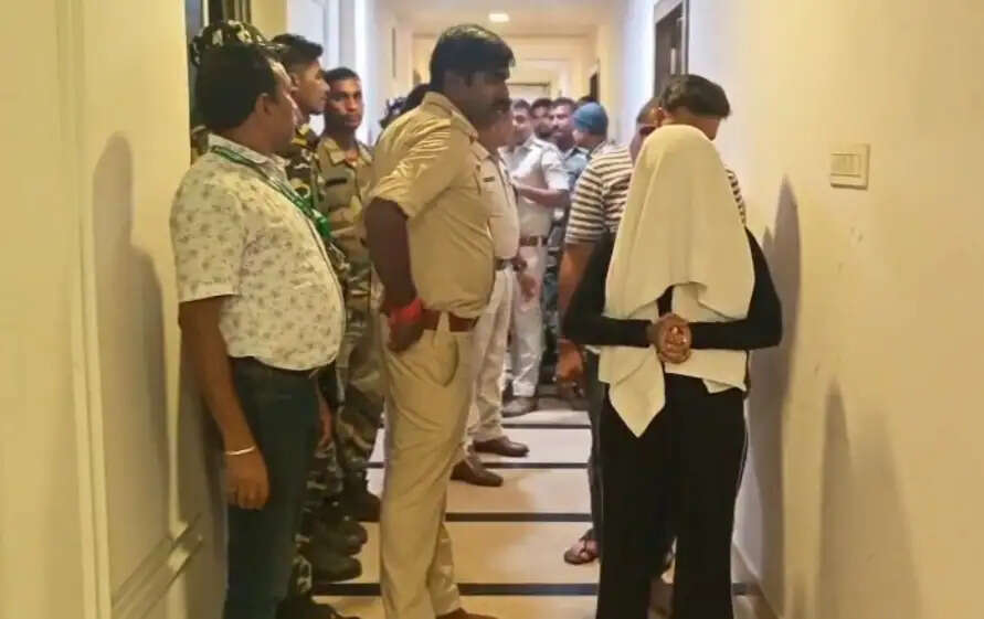 रांची के होटल में छापेमारी, देह व्यापार का खुलासा