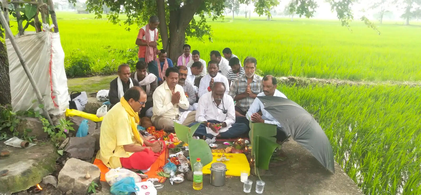 लजकुरहीन माता की पूजा कर किसानों ने मांगी खुशहाली, बेहतर फसल की कामना
