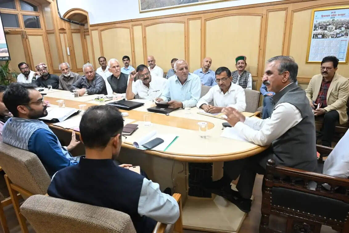 हिमाचल में वेतन स्थगन की अधिसूचना वापस, 65-70 वर्ष के पेंशनरों को अगले महीने मिलेगा एरियर