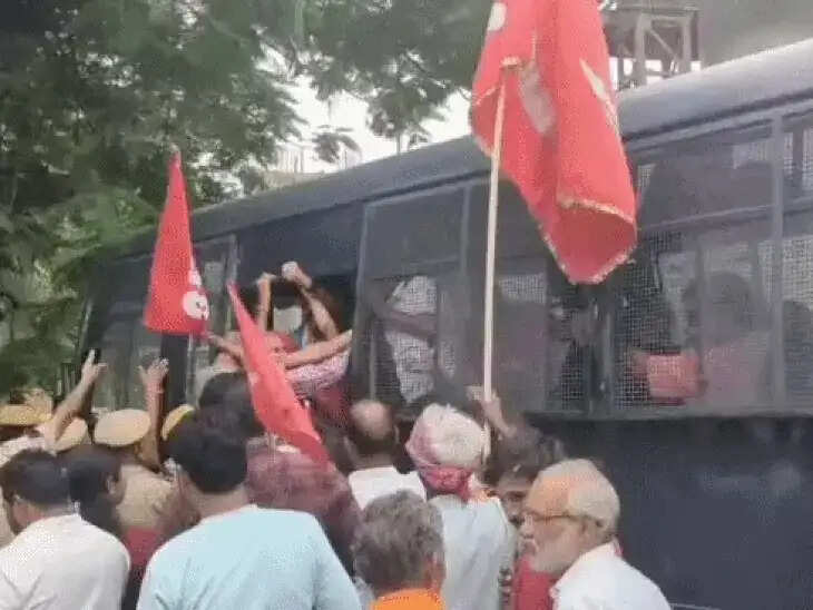 किसानों-मजदूरों का कलेक्ट्रेट पर प्रदर्शन, 100 से अधिक हिरासत में