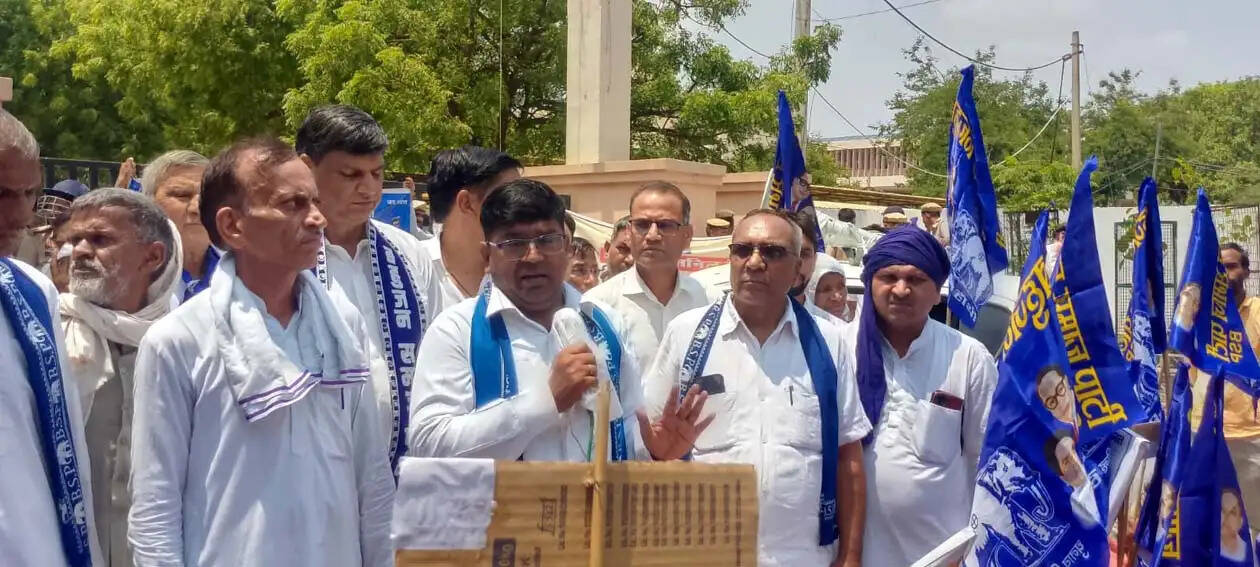 हिसार : अनिल रेडू हत्याकांड की निष्पक्ष जांच नहीं हुई तो होगा आंदोलन : कृष्ण जमालपुर