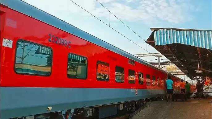 अशोकनगर: उद्धघाटन रन के रूप में शाम को रवाना होगी ग्वालियर-बेंगलुरु ट्रेन