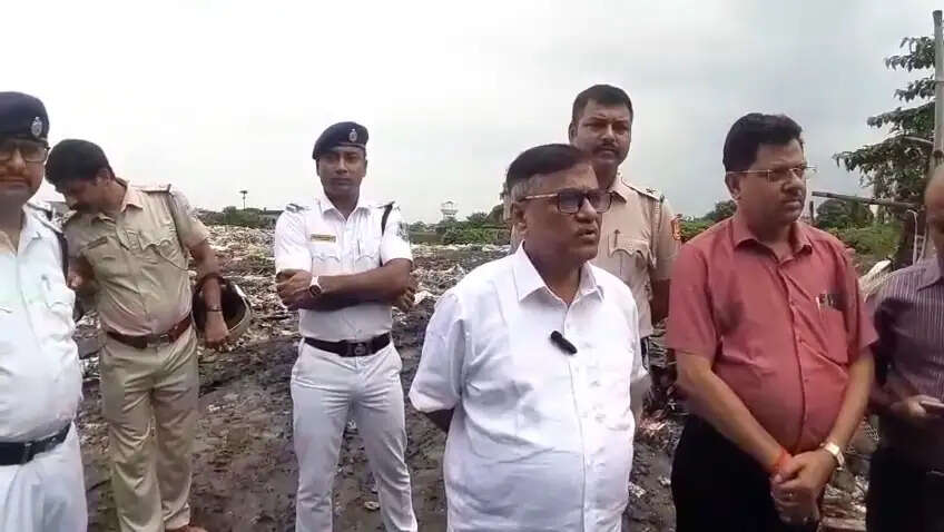 रिषड़ा में 15 एकड़ सरकारी जमीन का मंत्री ने किया निरीक्षण, दो-तीन&nbsp;दिनों में सरकार लेगी संरक्षण में