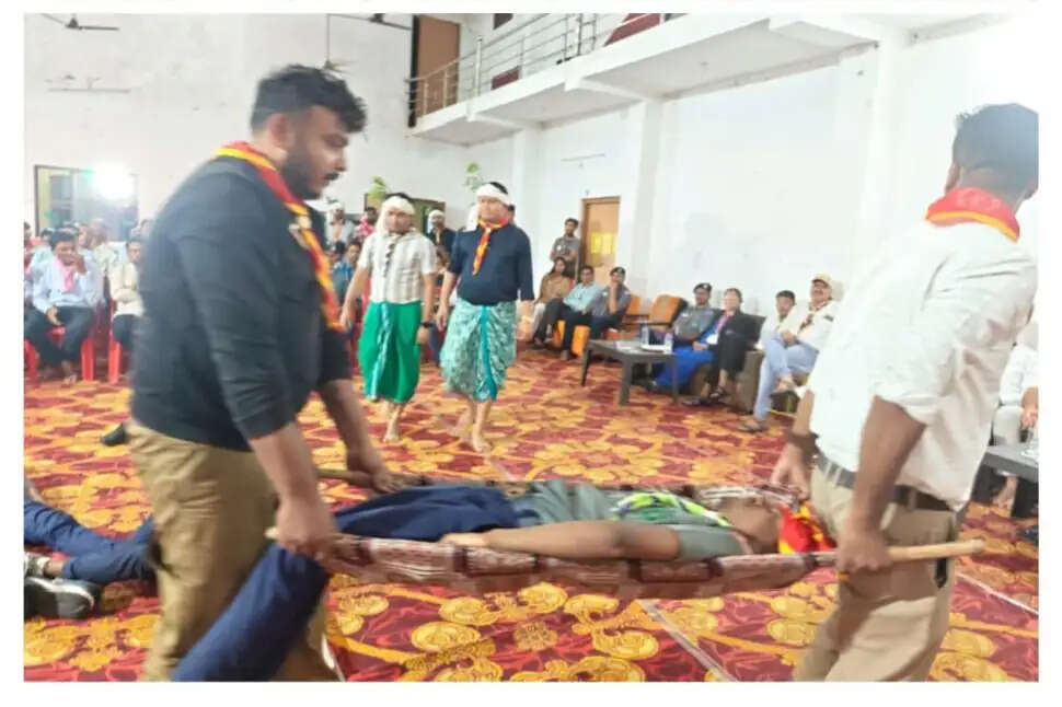 भखारा में पहली बार राज्य स्तरीय स्काउट-गाइड बेसिक प्रशिक्षण शिविर सम्पन्न, 99 प्रशिक्षणार्थियों ने लिया प्रशिक्षण