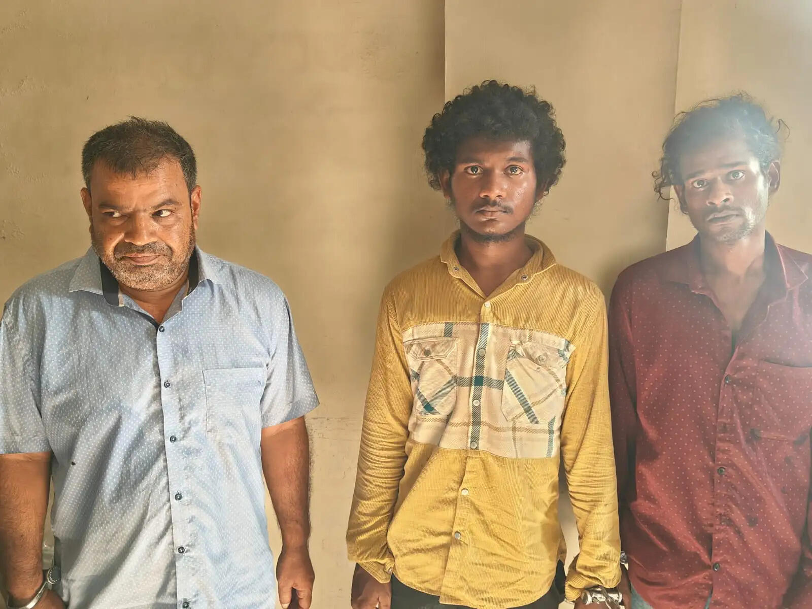 रायपुर : खम्हारडीह गोल्डन होम्स&nbsp;स्थित&nbsp;मकान&nbsp;में&nbsp;लाखों की चोरी का खुलासा, तीन आरोपित गिरफ्तार