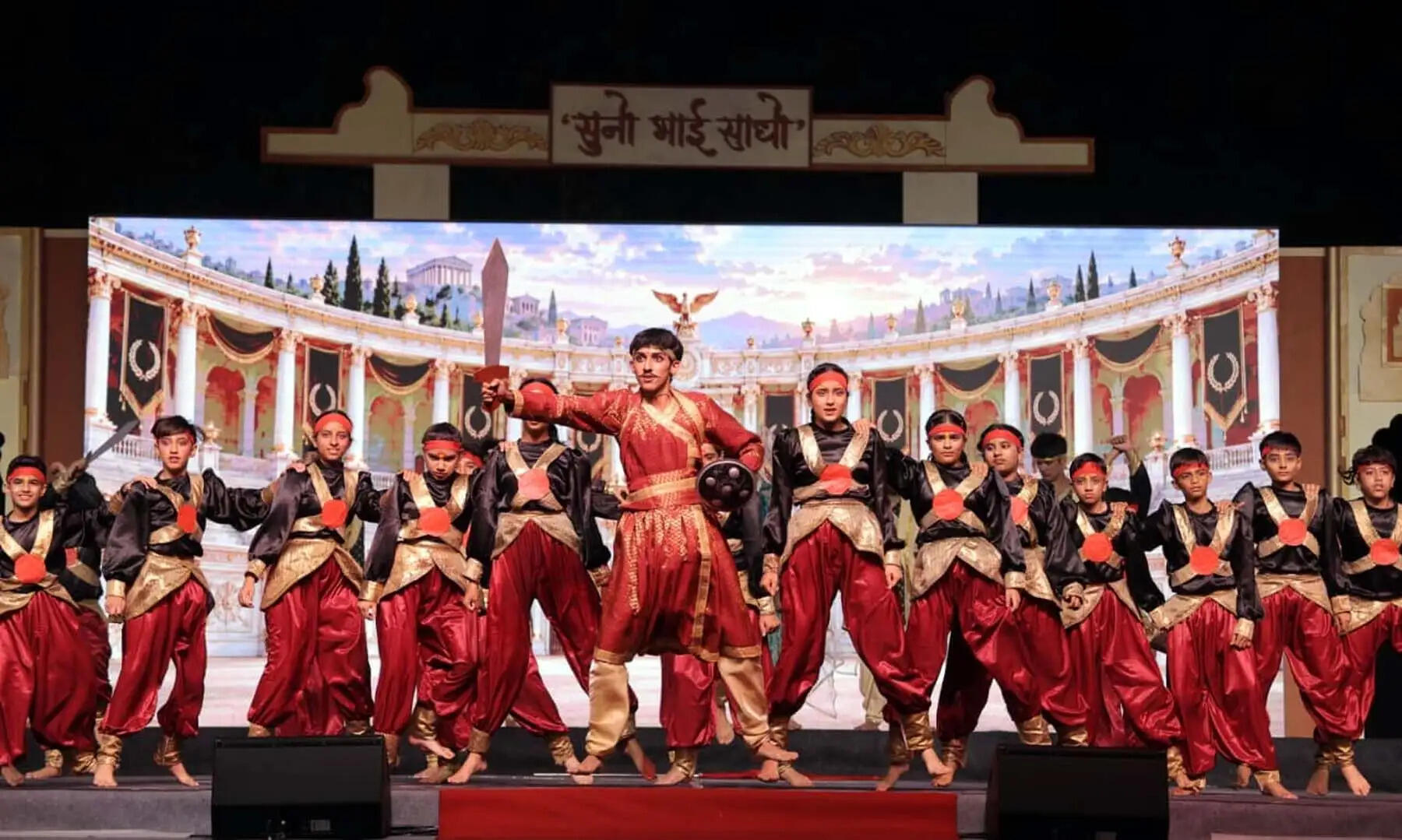 गुरुग्राम: विद्यार्थियों ने-सुनो भाई साधो व पुतलियों के पार नाटक से दिया समाज को संदेश