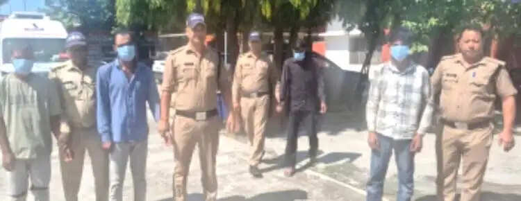 ब्लाइंड मर्डर : हत्गंया कर गा में डुबोया शव, चार गिरफ्तार
