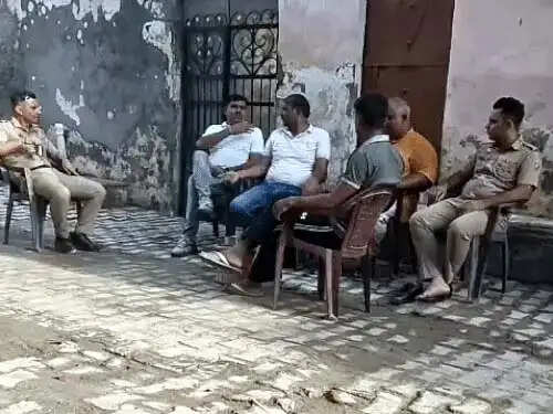 फरीदाबाद : पुलिस ने बिट्टू बजरंगी को किया घर में नजरबंद